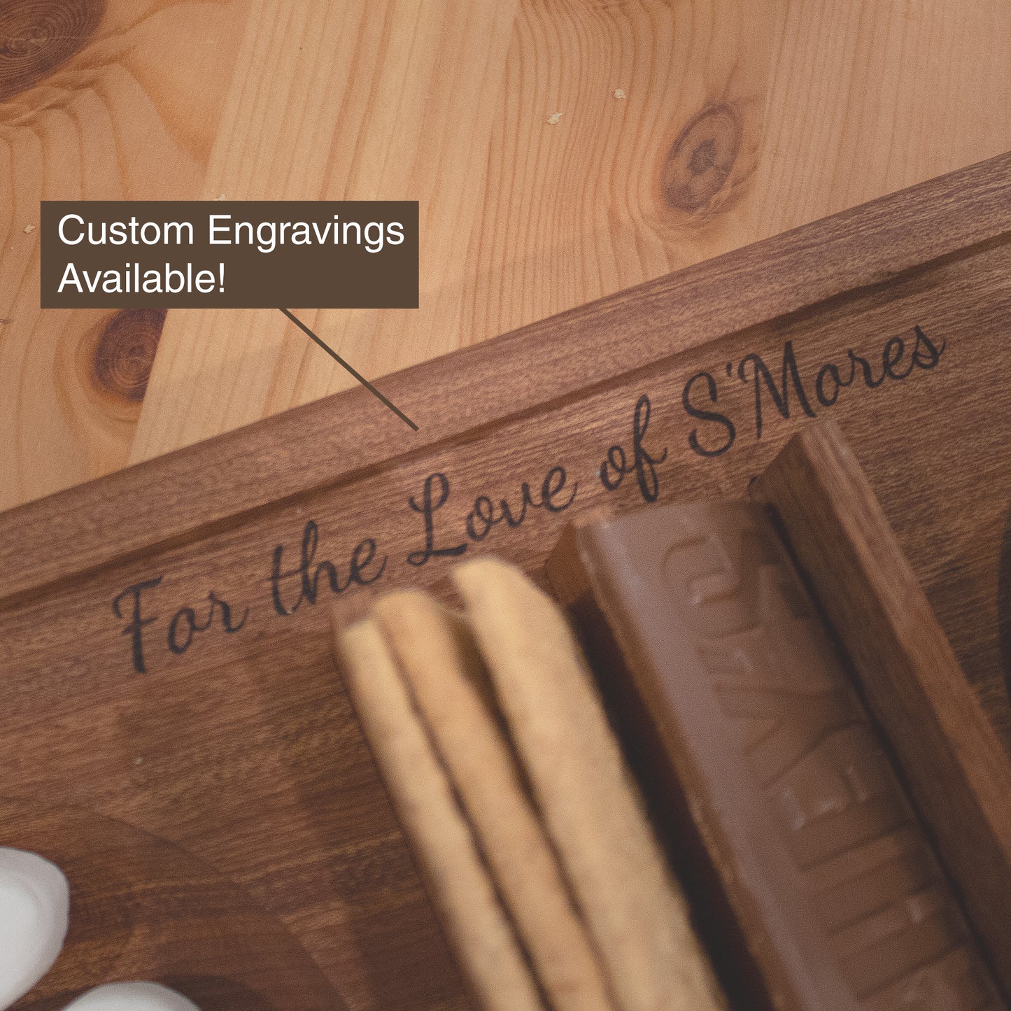 S’mores gift box, DIY s’mores kit, personalized s’mores gift set, indoor s’mores firepit, tabletop firepit for s’mores, halal marshmallows, halal smores, halal s'mores, engraved wooden tray, cozy indoor s’mores experience, handmade s’mores kit for gifting, family s’mores night, unique gift idea, fireside treats