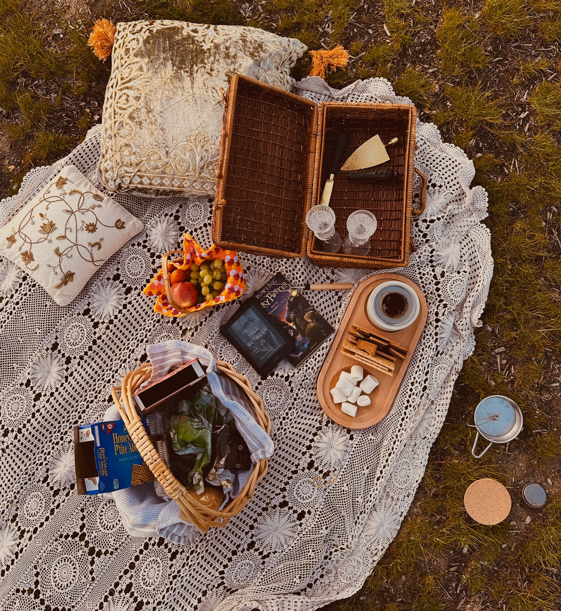 Planning the Perfect Aesthetic Picnic